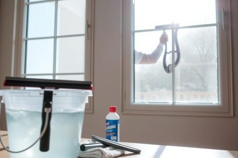 How to Make Windows Shine for End of Tenancy Inspections